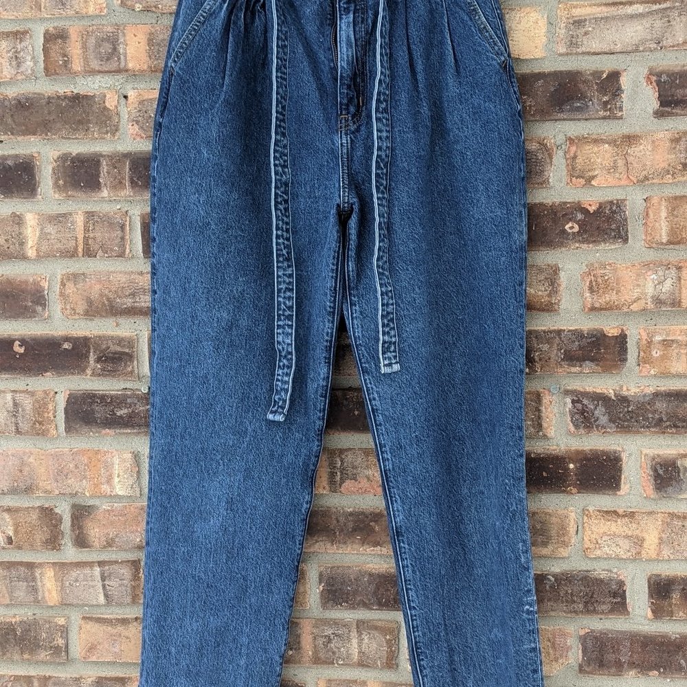 Abercrombie@Fitch Women High Rise Paperbag Jeans